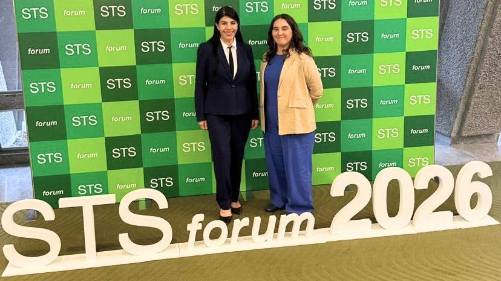 Nathalie Casanova participa en STS Forum de Kioto, donde Chile adhirió a nueva agenda científica Nathalie Casanova participa en STS Forum de Kioto, donde Chile adhirió a nueva agenda científica