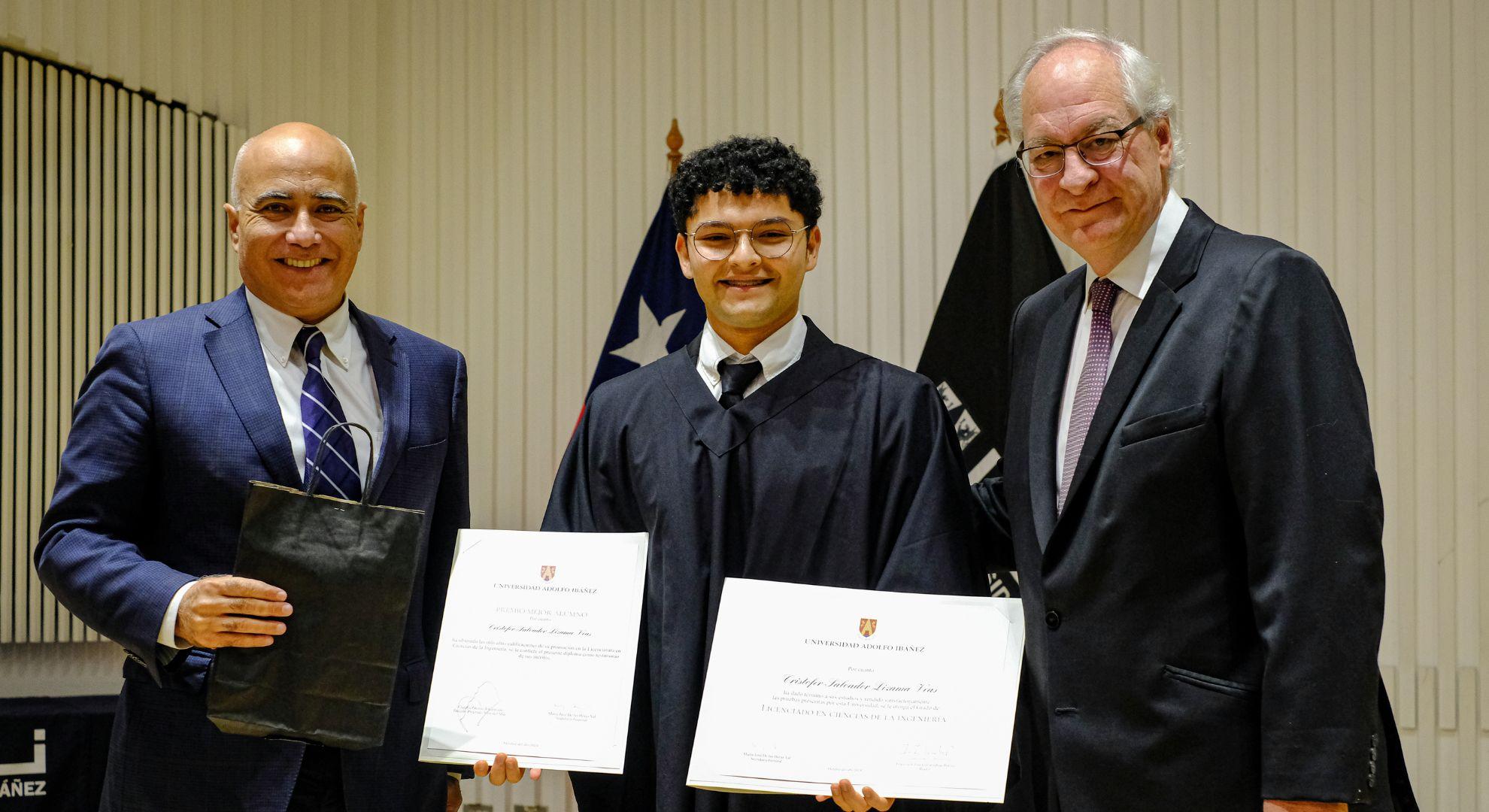 Estudiante de Ingeniería y Ciencias UAI finalista en premio mundial de Investigación de Operaciones 