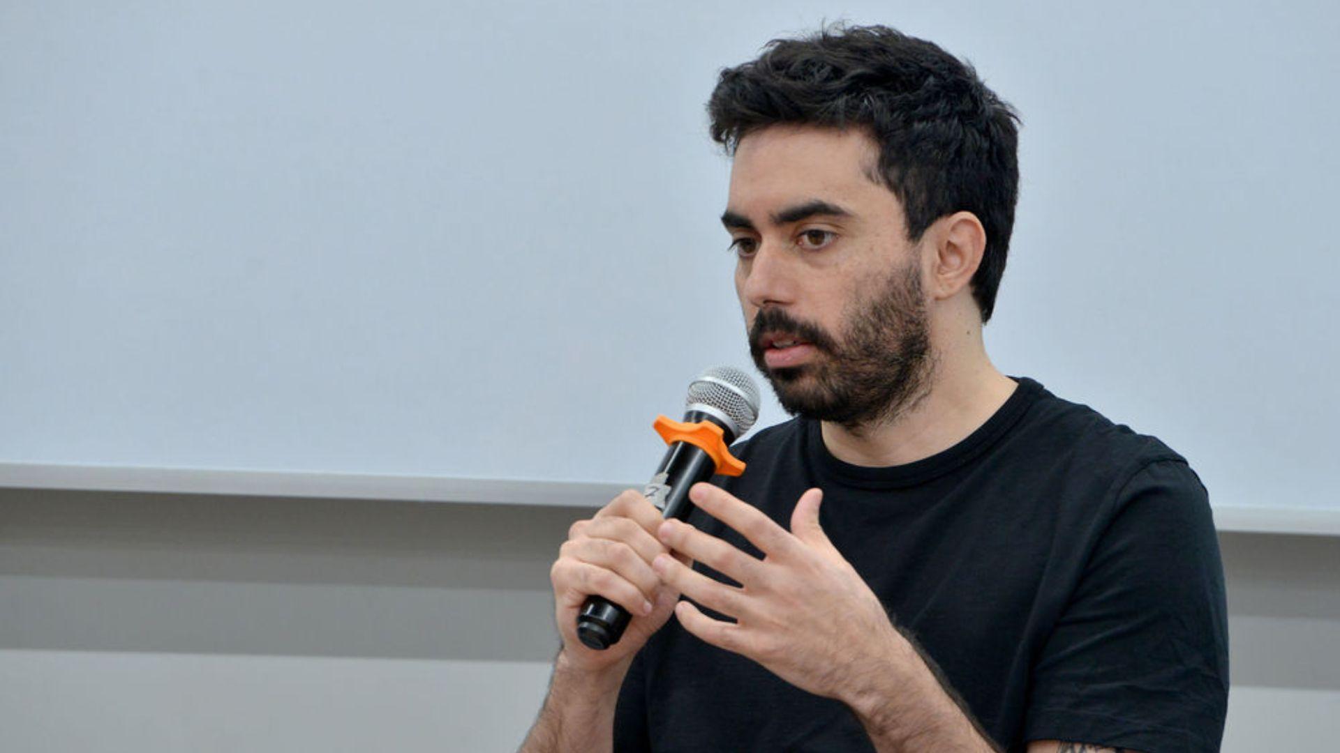 Cristóbal Valenzuela: "Si uno aprende a aprender puede llegar a hacer cualquier cosa" Cristóbal Valenzuela: "Si uno aprende a aprender puede llegar a hacer cualquier cosa"