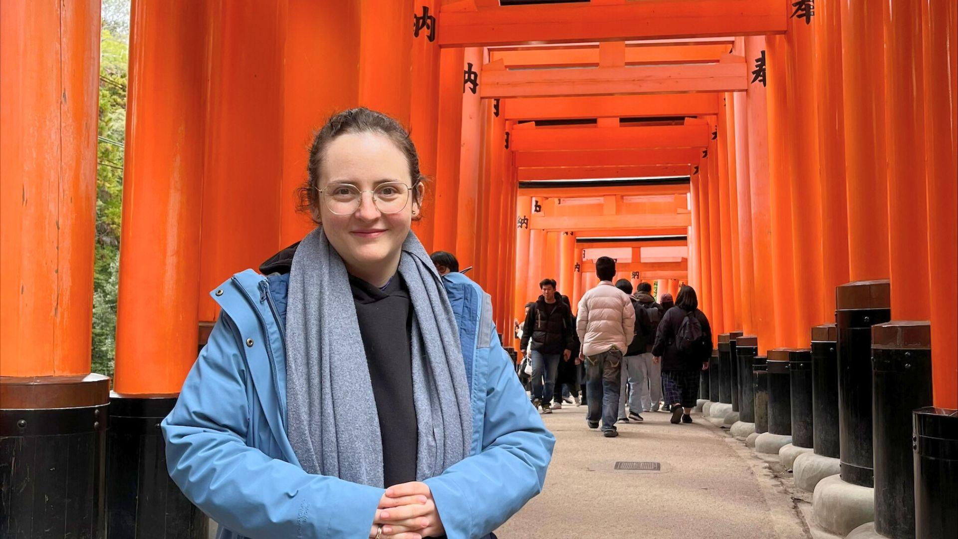 Andrea Martínez obtiene beca en Japón y es distinguida por su aporte a la internacionalización UAI