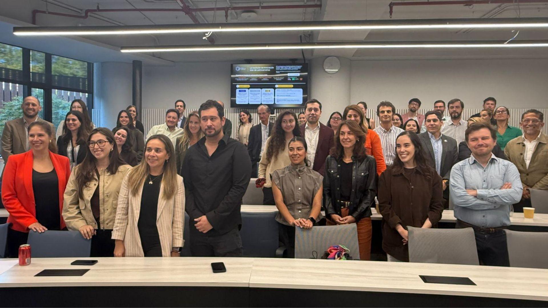 Embajadores de innovación: cómo liderar la innovación de forma descentralizada en las organizaciones