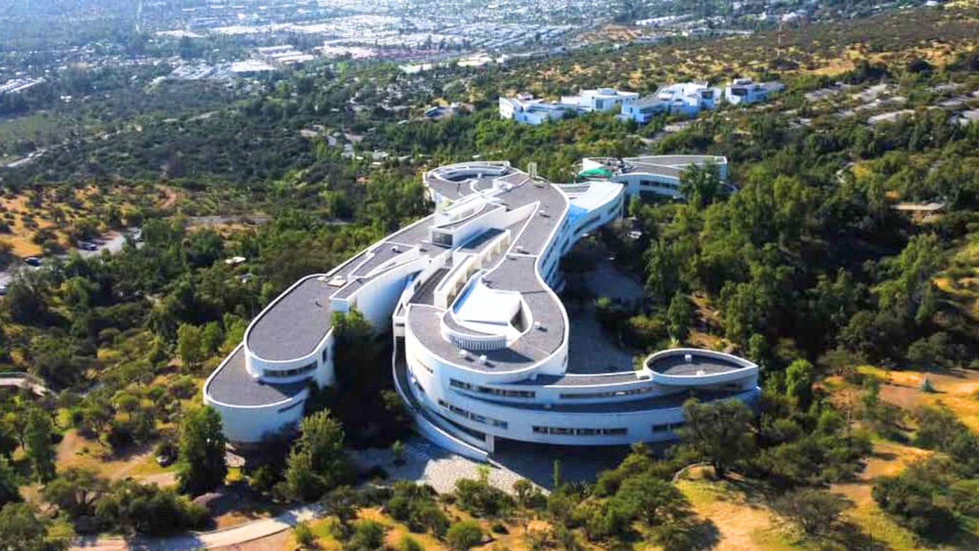 Escuela de Psicología UAI abre concurso académico para el área organizacional