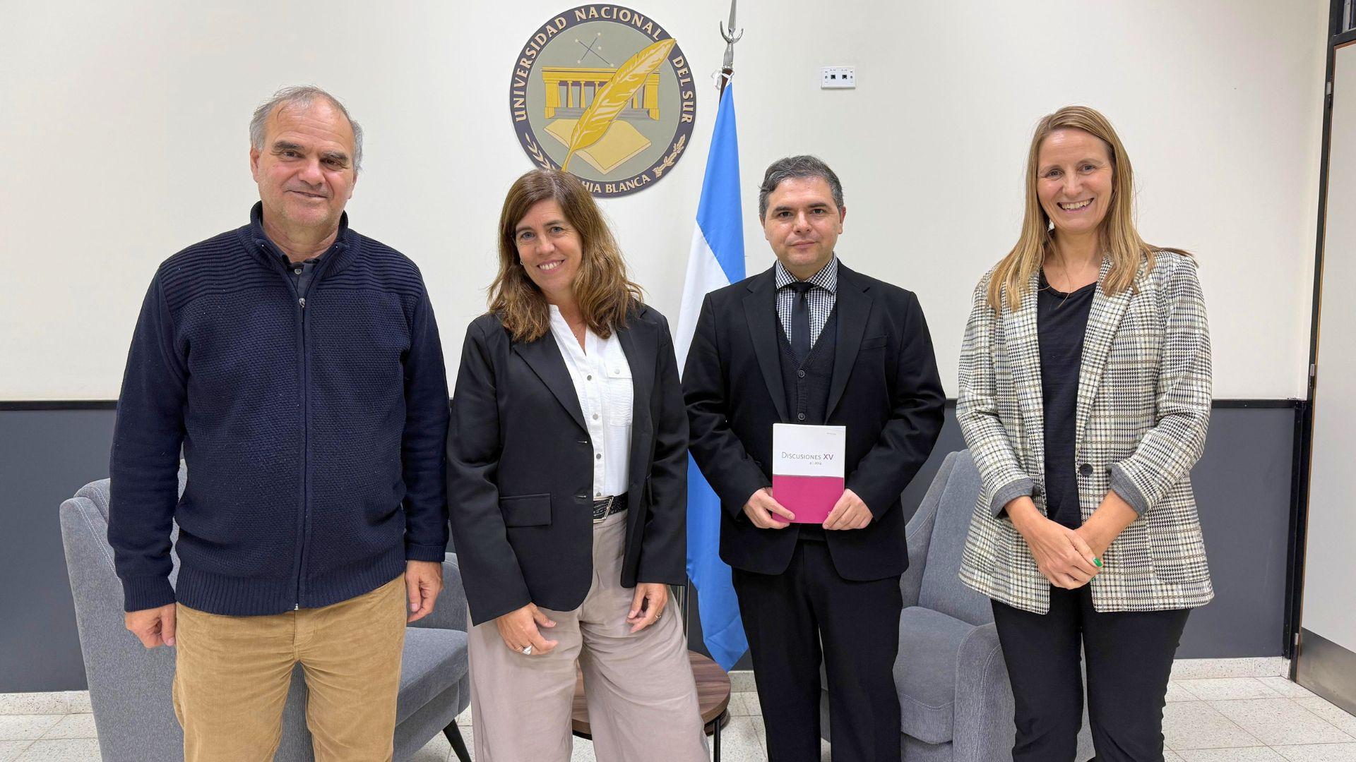 Académico Esteban Pereira fue profesor visitante en la Universidad Nacional del Sur