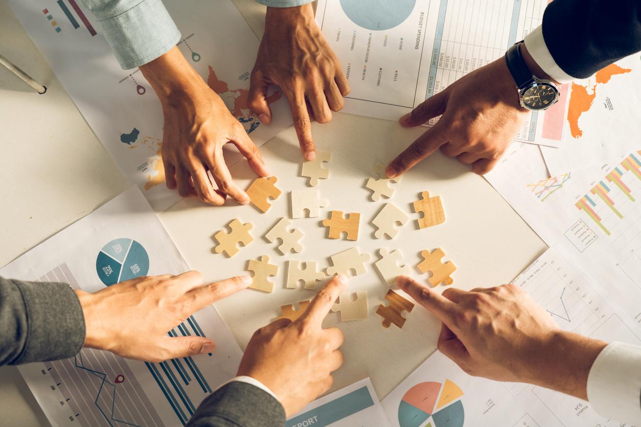Curso Dinámica y Efectividad de Equipos de Trabajo Curso Dinámica y Efectividad de Equipos de Trabajo