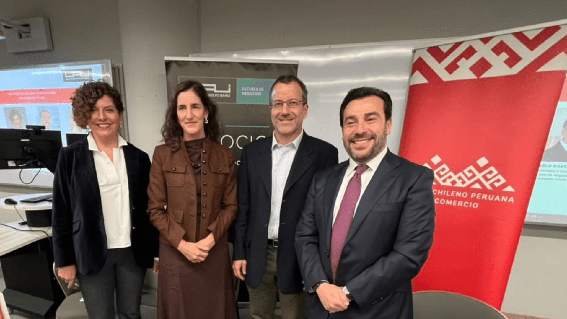 Chile–Perú: dos décadas de integración, una agenda de futuro Chile–Perú: dos décadas de integración, una agenda de futuro