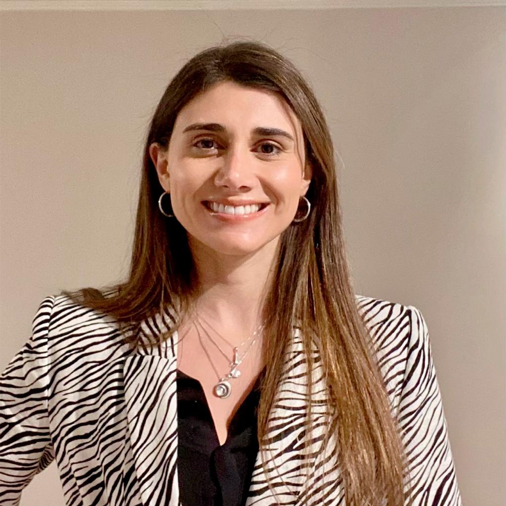 Michela Chiappe, Ingeniero Civil Michela Chiappe, Ingeniero Civil