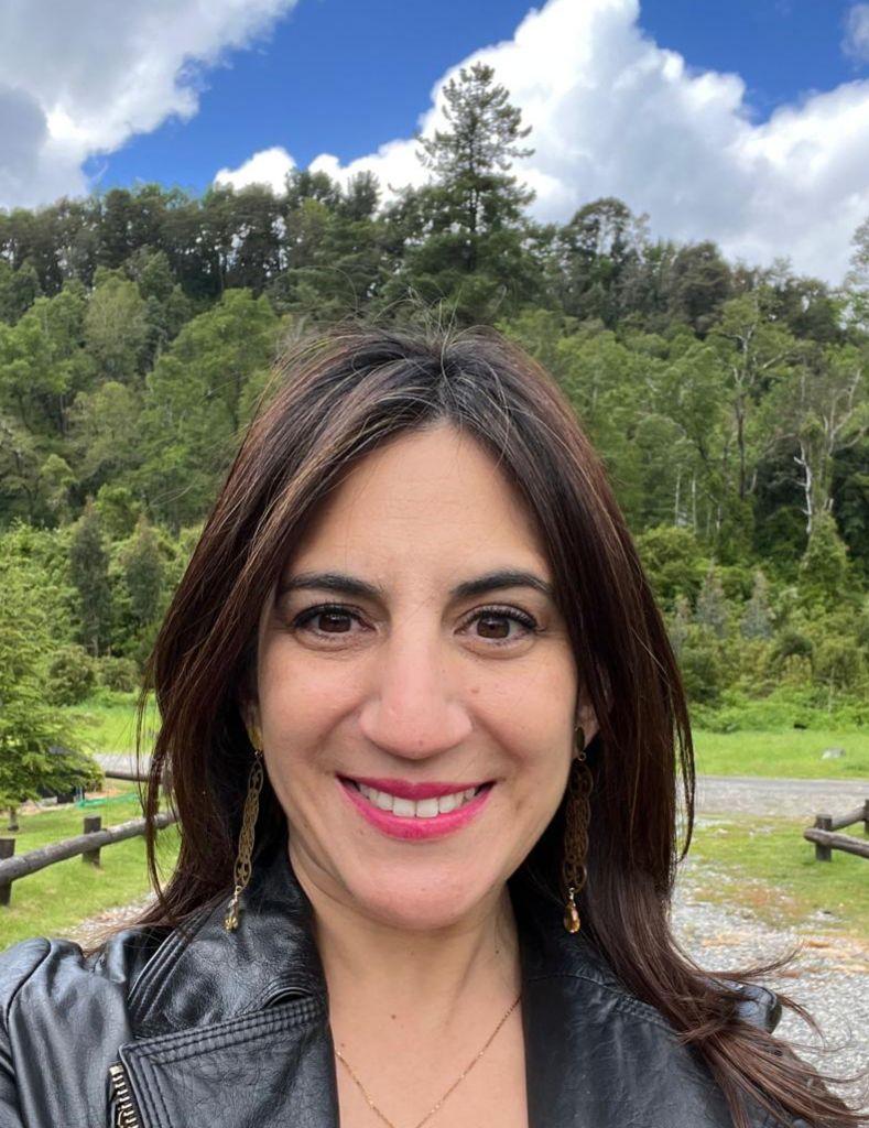 Alejandra Cadenas Alejandra Cadenas