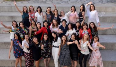 34 profesionales se graduaron en la UAI de Promociona, programa que potencia la participación de mujeres en altos cargos directivos